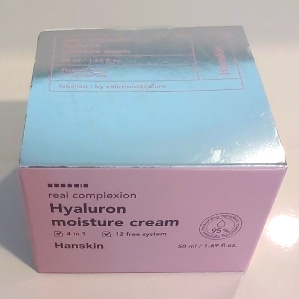 BNIB Hanskin Hyaluron Moisture Cream